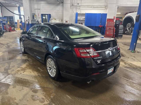 2019 Ford Taurus Limited