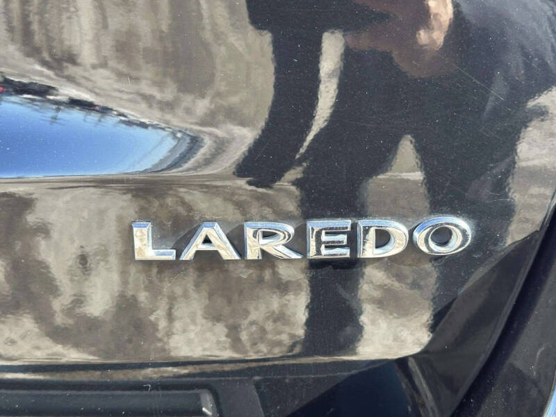 2018 Jeep Grand Cherokee Laredo