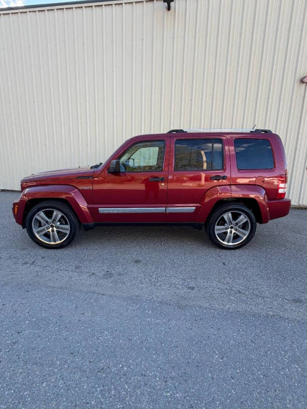 2012 Jeep Liberty Limited Jet Edition - Photo 2