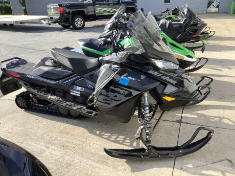 2017 Ski-Doo MXZ® TNT® ROTAX®