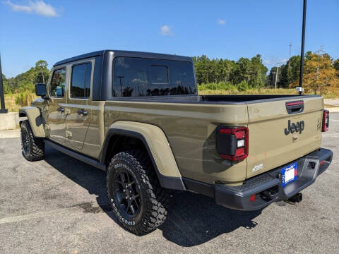 2025 Jeep Gladiator Willys