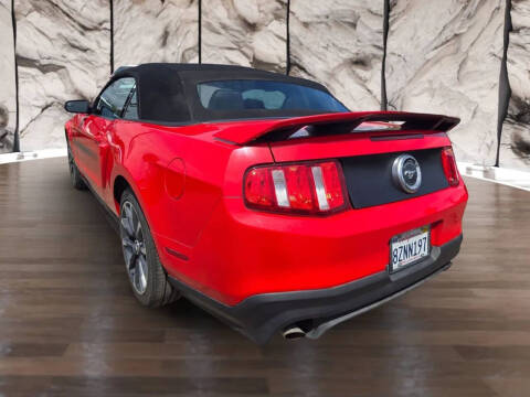 2012 Ford Mustang GT Premium