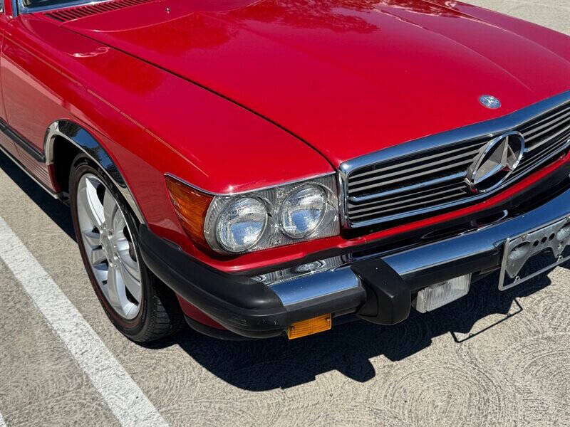 1988 Mercedes-Benz 560-Class 560 SL