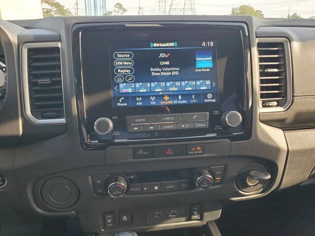 2024 Nissan Frontier SV