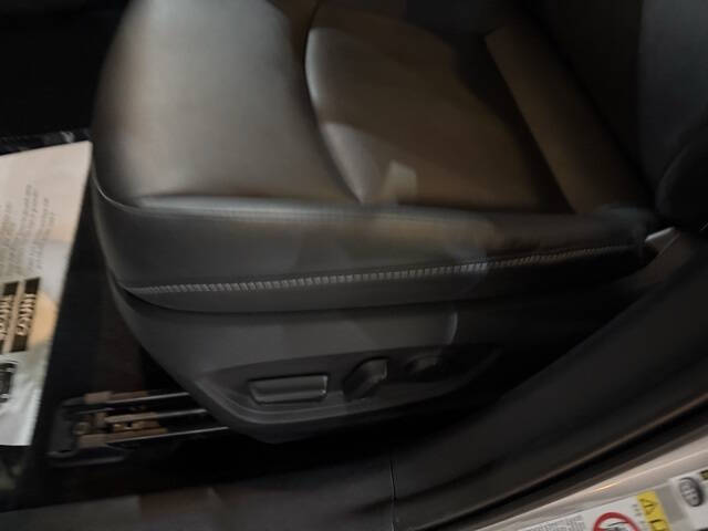 2022 Toyota Prius Prime XLE