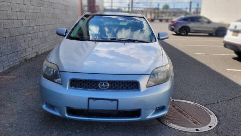 2005 Scion tC