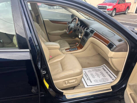 2005 Lexus ES 330