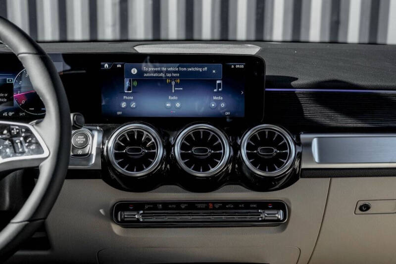 2026 Mercedes-Benz GLB GLB 250 4MATIC