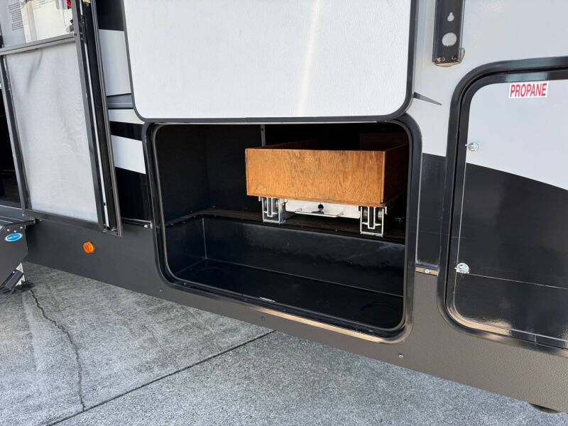 2023 Eclipse Recreational Vehicle Stellar