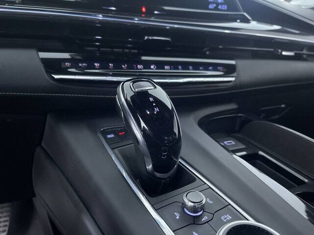 2023 Cadillac Escalade-V