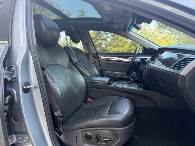 2016 Hyundai Genesis 3.8L