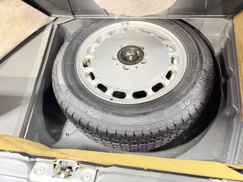 1988 Mercedes-Benz 560-Class 560 SL