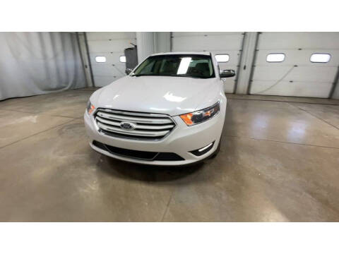 2017 Ford Taurus Limited