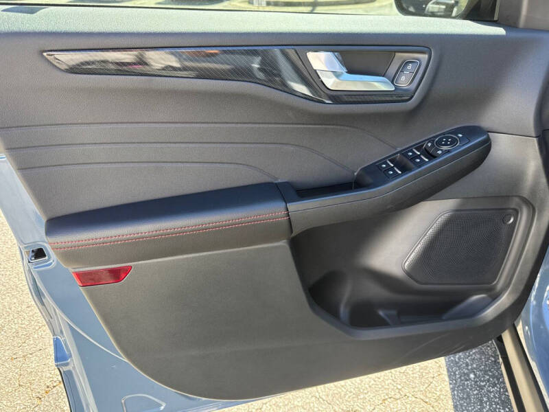 2026 Ford Escape ST-Line