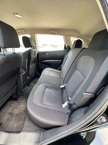 2014 Nissan Rogue Select S