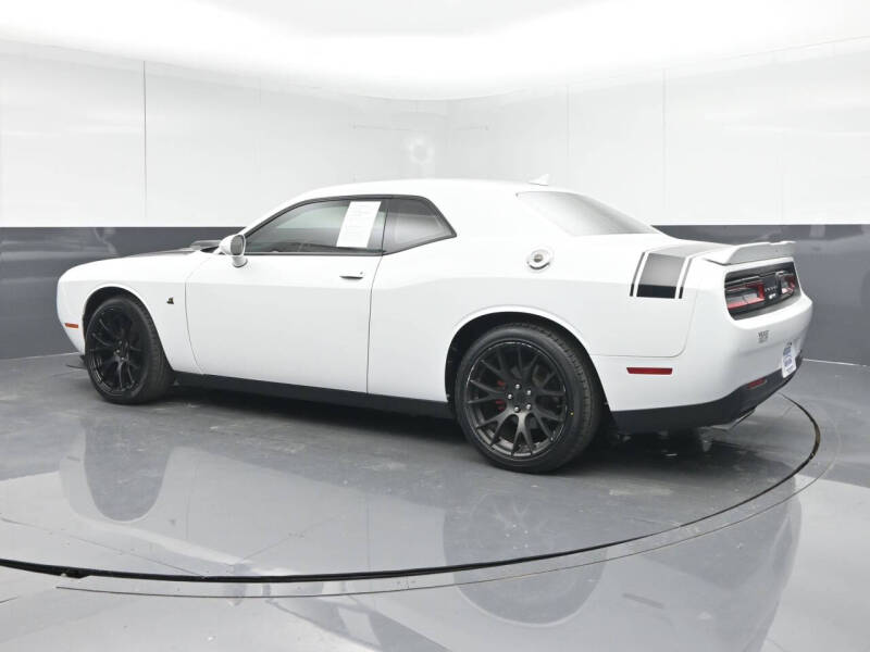 2017 Dodge Challenger R/T Plus