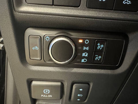 2023 Ford F-150 Lightning Platinum