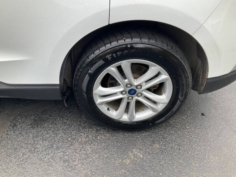 2019 Ford Edge SEL