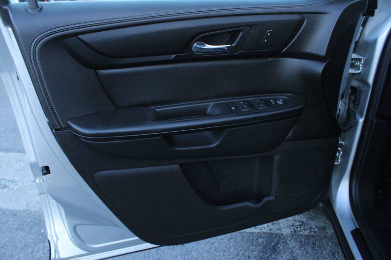 2015 GMC Acadia SLE-1