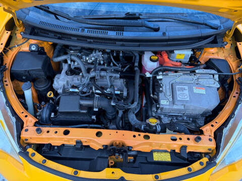 2014 Toyota Prius c One