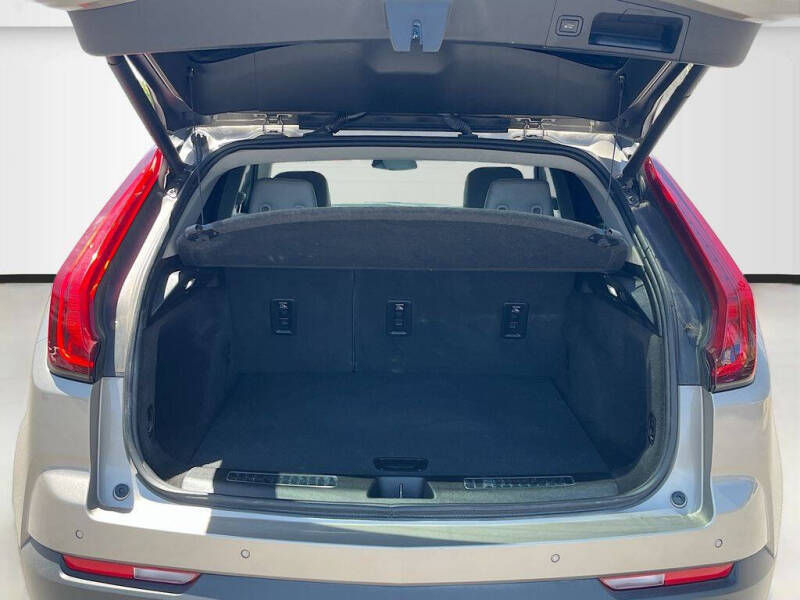 2022 Cadillac XT4 Luxury