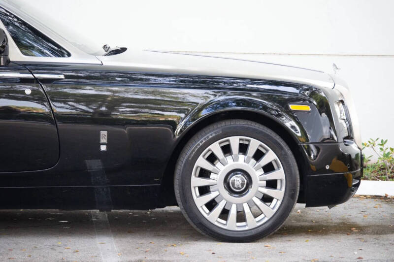 2016 Rolls-Royce Phantom Drophead Coupe