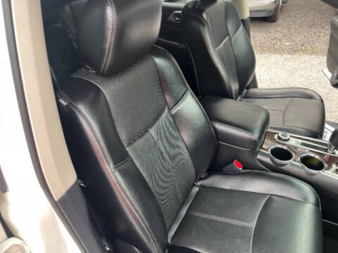 2015 Nissan Pathfinder Platinum