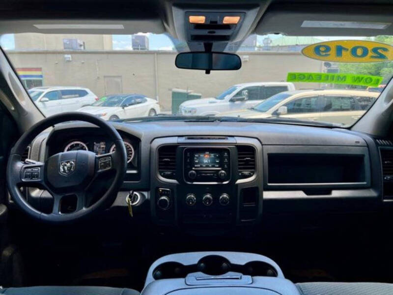 2019 RAM 1500 Classic Express