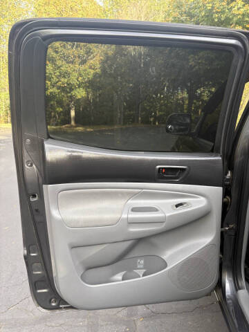 2011 Toyota Tacoma PreRunner V6