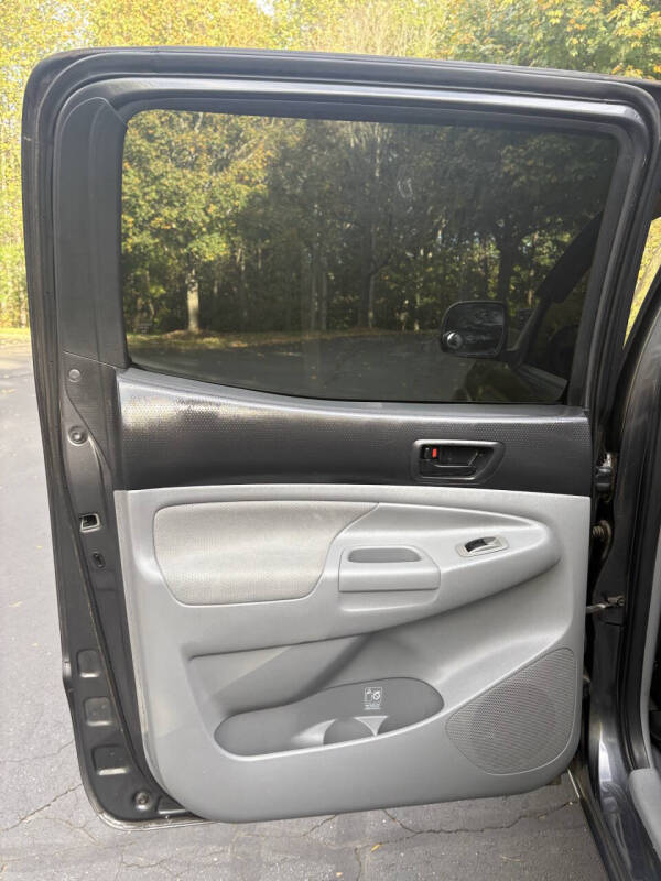 2011 Toyota Tacoma PreRunner V6