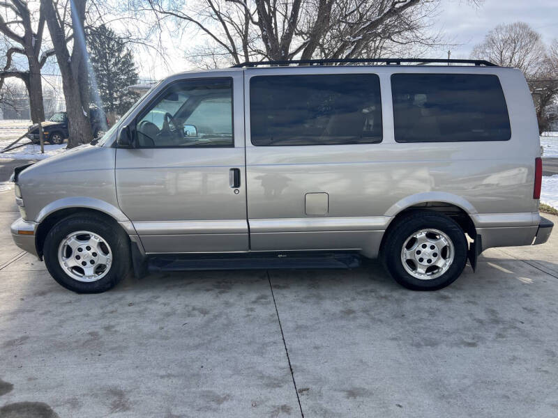 2005 Chevrolet Astro LS
