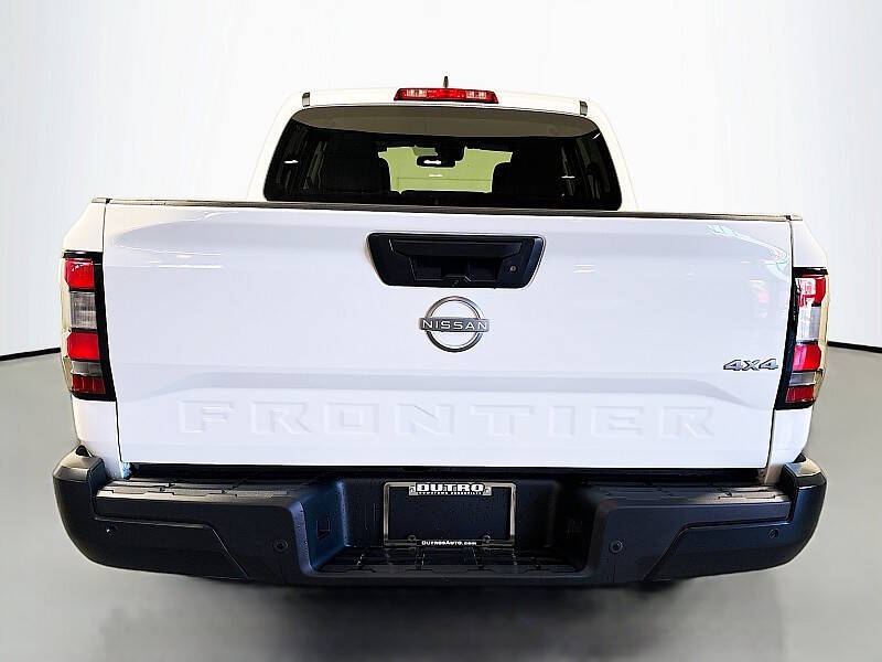 2025 Nissan Frontier