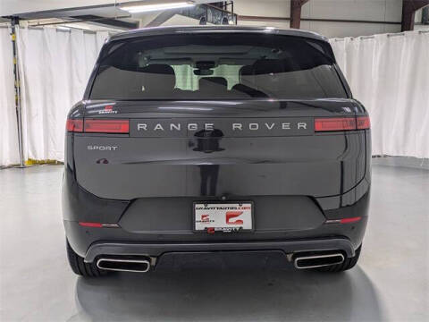 2024 Land Rover Range Rover Sport P360 SE
