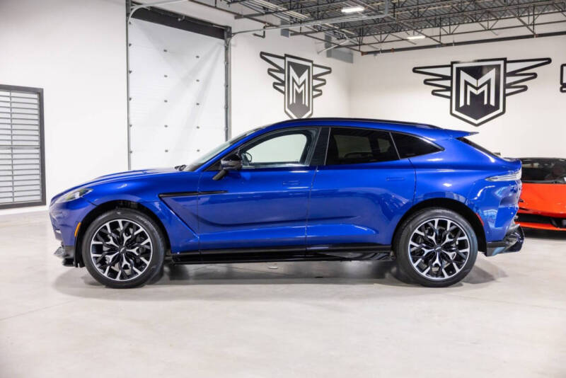2023 Aston Martin DBX 707