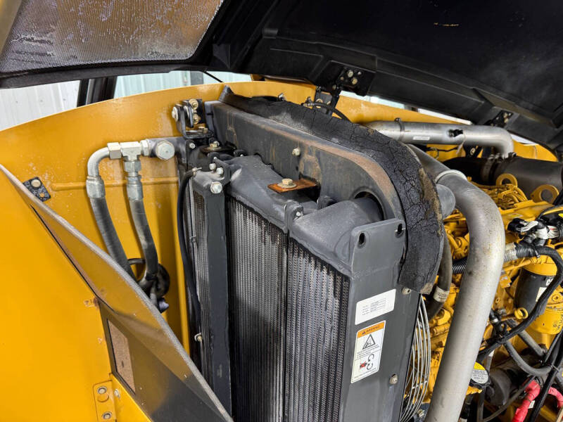 2016 Caterpillar TL642D