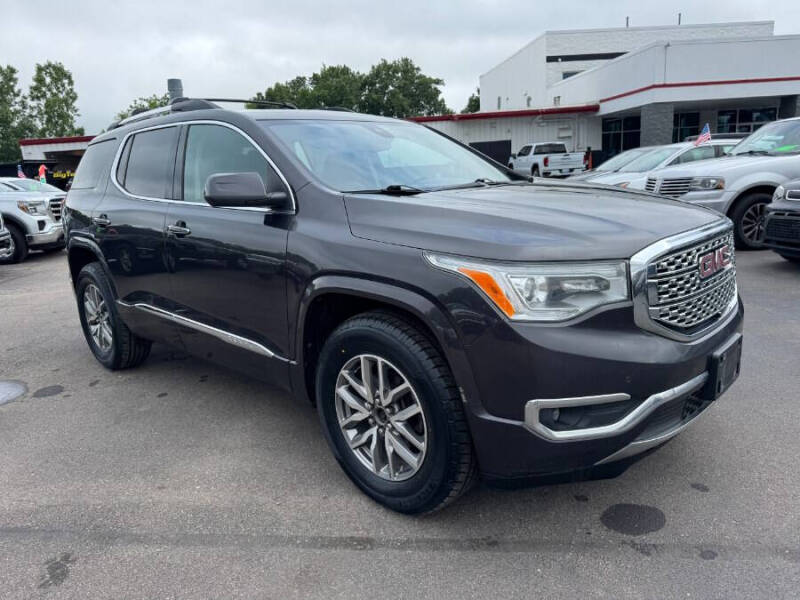 2017 GMC Acadia Denali