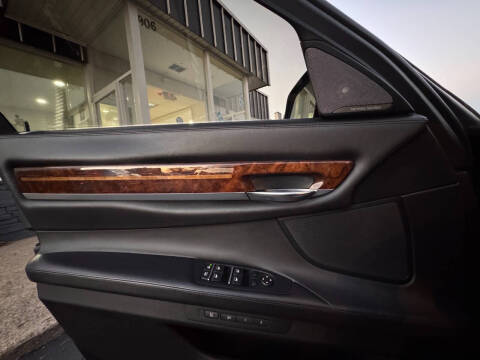 2015 BMW 7 Series 750i xDrive