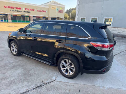 2014 Toyota Highlander LE