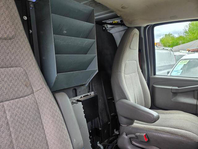 2016 GMC Savana 2500