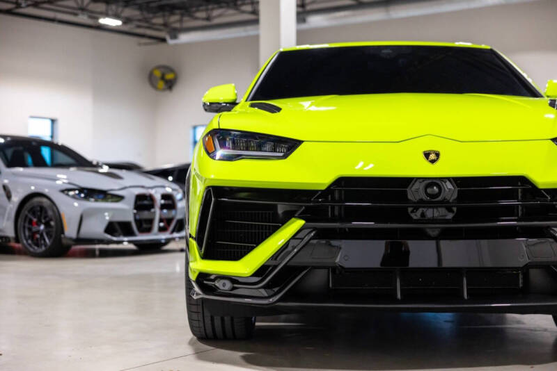 2024 Lamborghini Urus Performante