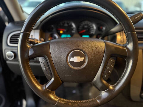 2008 Chevrolet Suburban LT