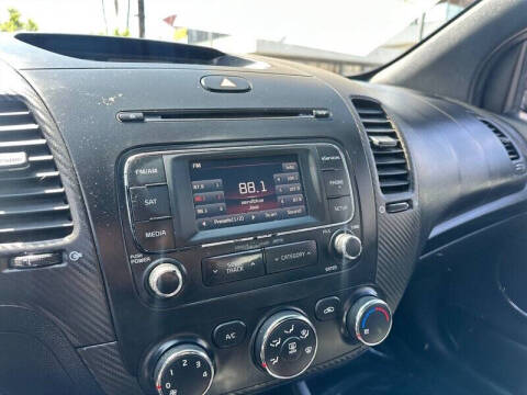 2016 Kia Forte Koup SX