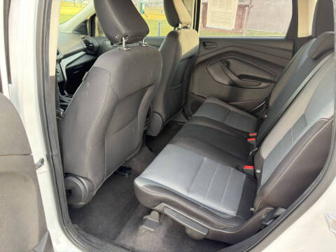 2019 Ford Escape S