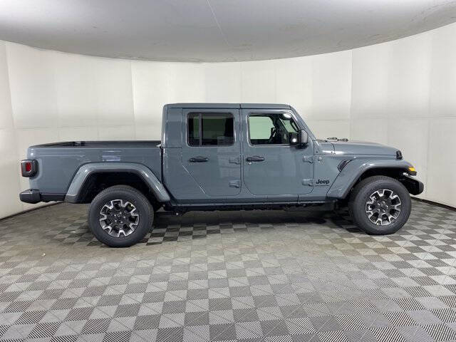 2026 Jeep Gladiator Sahara