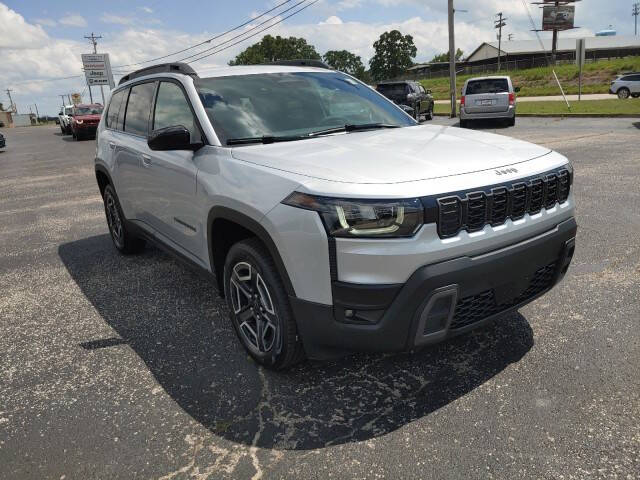 2026 Jeep Cherokee Laredo