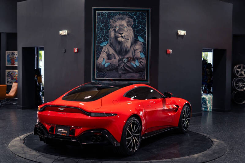 2020 Aston Martin Vantage