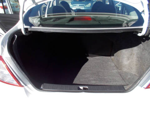 2016 Nissan Versa 1.6 S