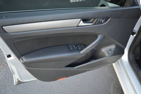 2014 Volkswagen Passat 2.0L TDI SE