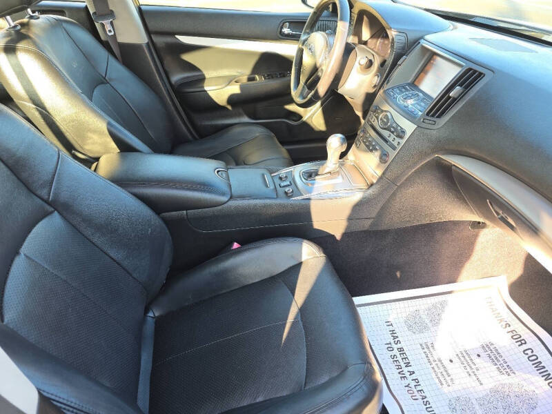 2012 Infiniti G37 Sedan x