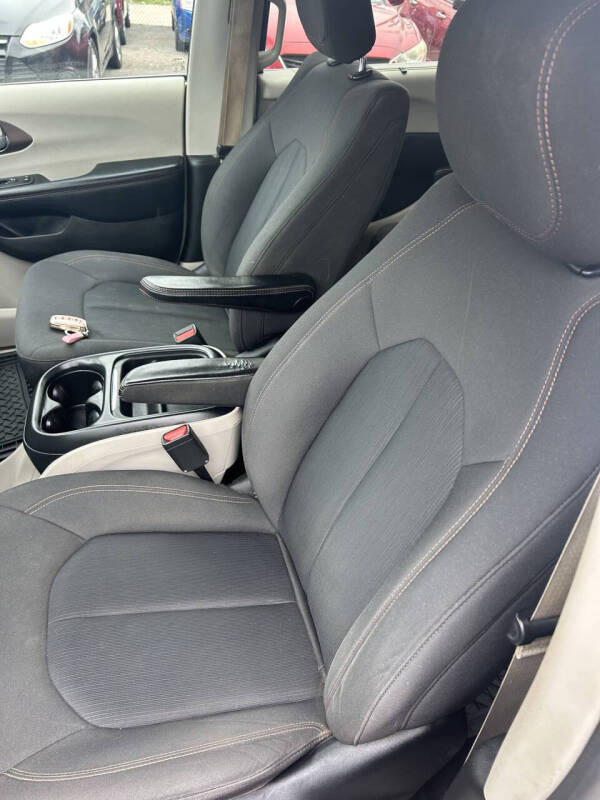 2019 Chrysler Pacifica Touring Plus
